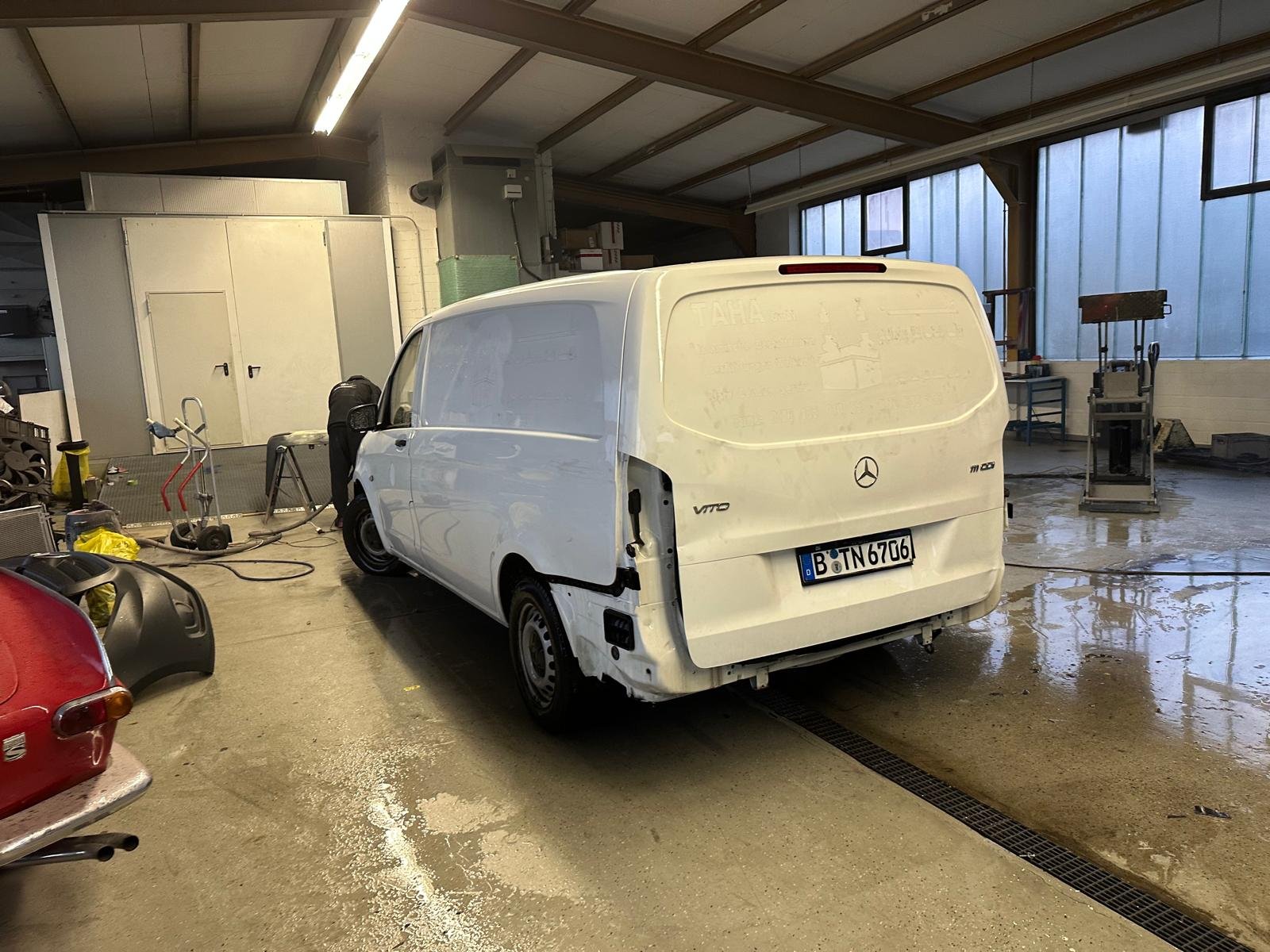 9ac3c8fc-cff6-44f3-bb49-5336f9dbcccd